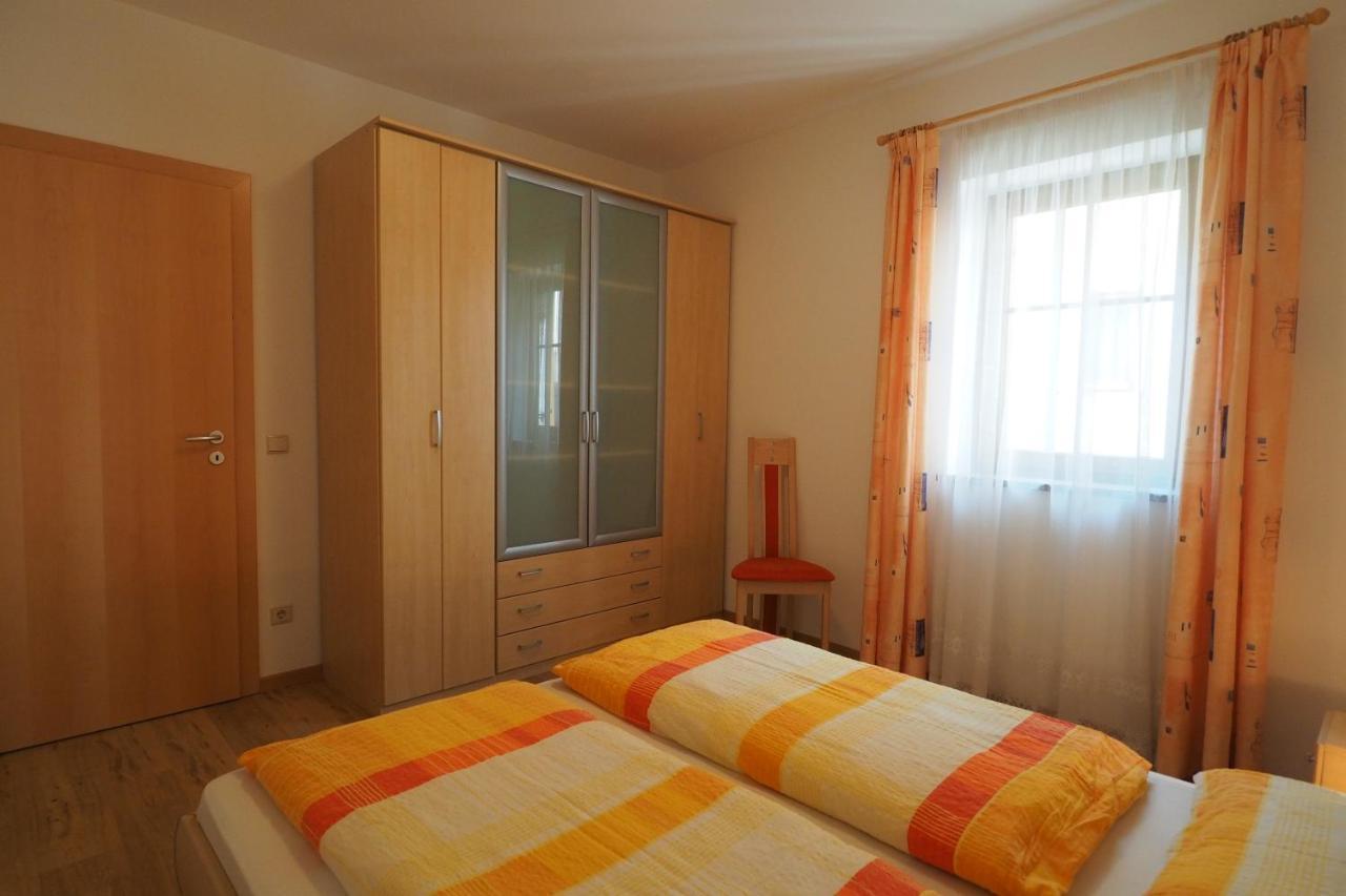 Ferienwohnungen Luggin Caldaro Buitenkant foto